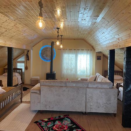 Riza Guest House Puke Bagian luar foto